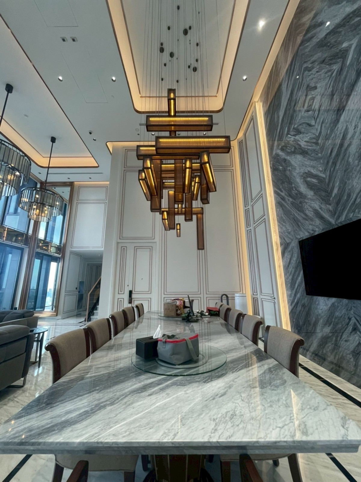 ให้เช่าคอนโดพระราม 9 เพชรบุรีตัดใหม่ RCA : ให้ เช่า The esse at singha complex 3ห้องนอน 4ห้องน้ำ 244sq.m (Penthouses)