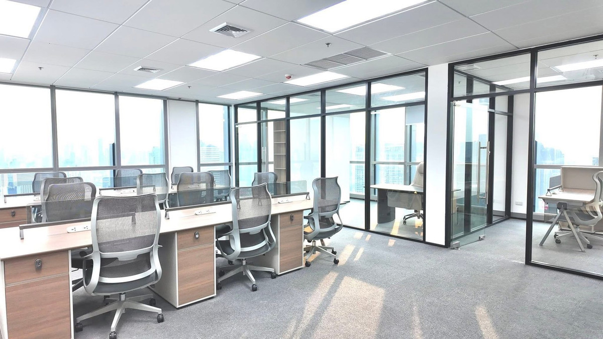 For RentOfficeRama9, Petchburi, RCA : WoKii @V One Tower 89sqm Fully Furnished Ready to Move Premium Serviced Office Space For RENT Near MRT Rama9 Central Rama9 
