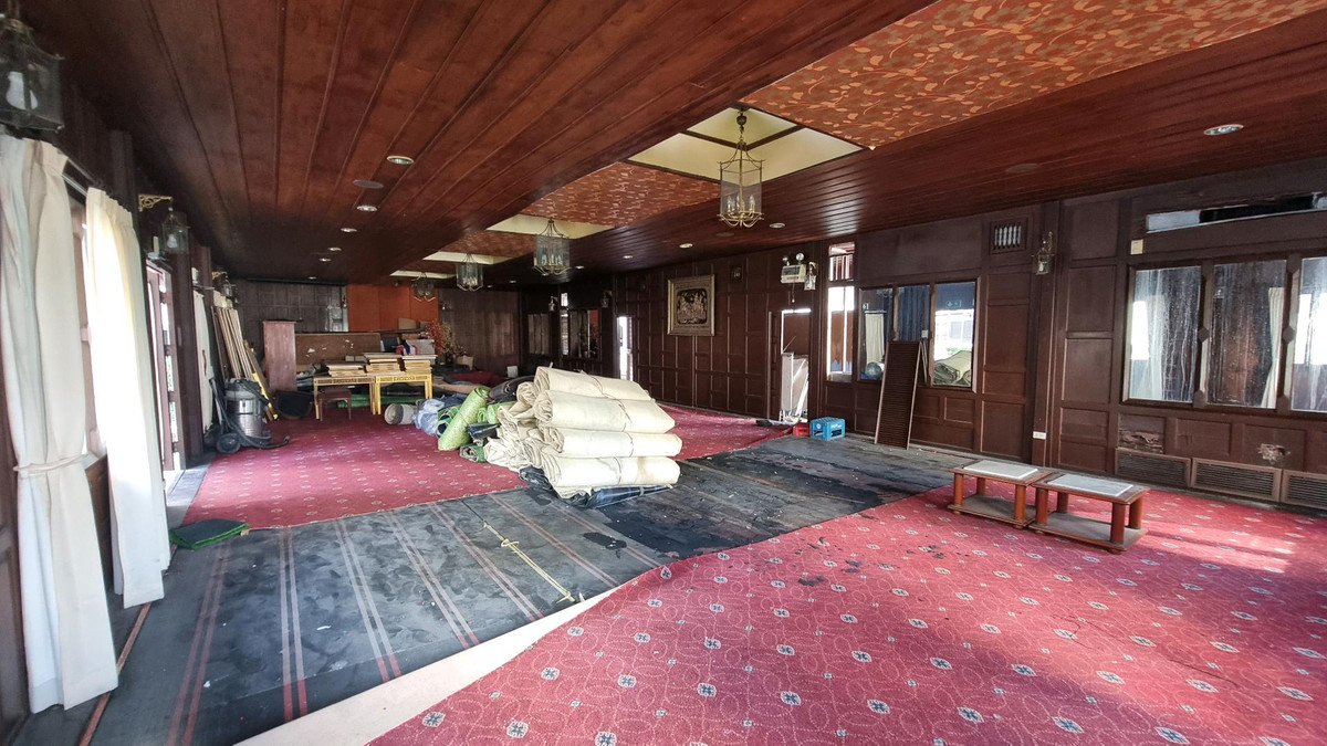 For RentRetail SpaceSukhumvit, Asoke, Thonglor : Phrom Phong, space for rent, Thai house, suitable for spa, pilates, wellness