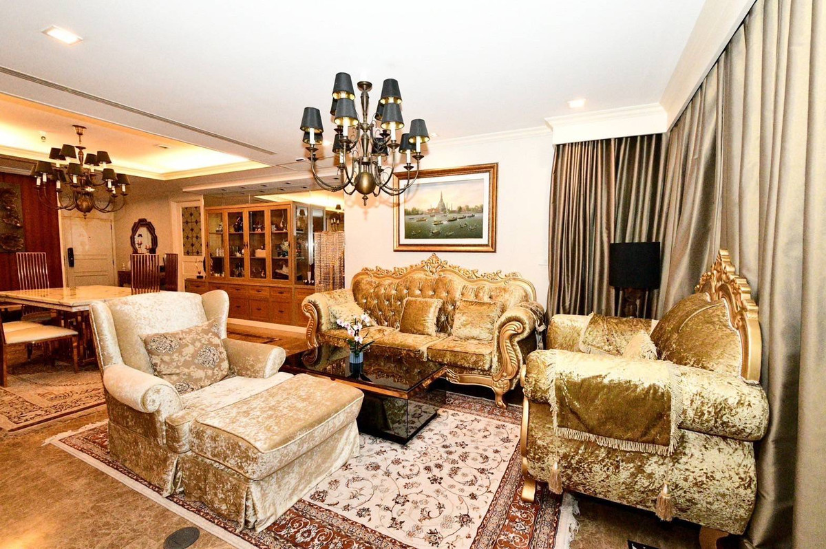 For SaleCondoSathorn, Narathiwat : Condo Sathorn, 3 bedrooms, large size, ready to move in.