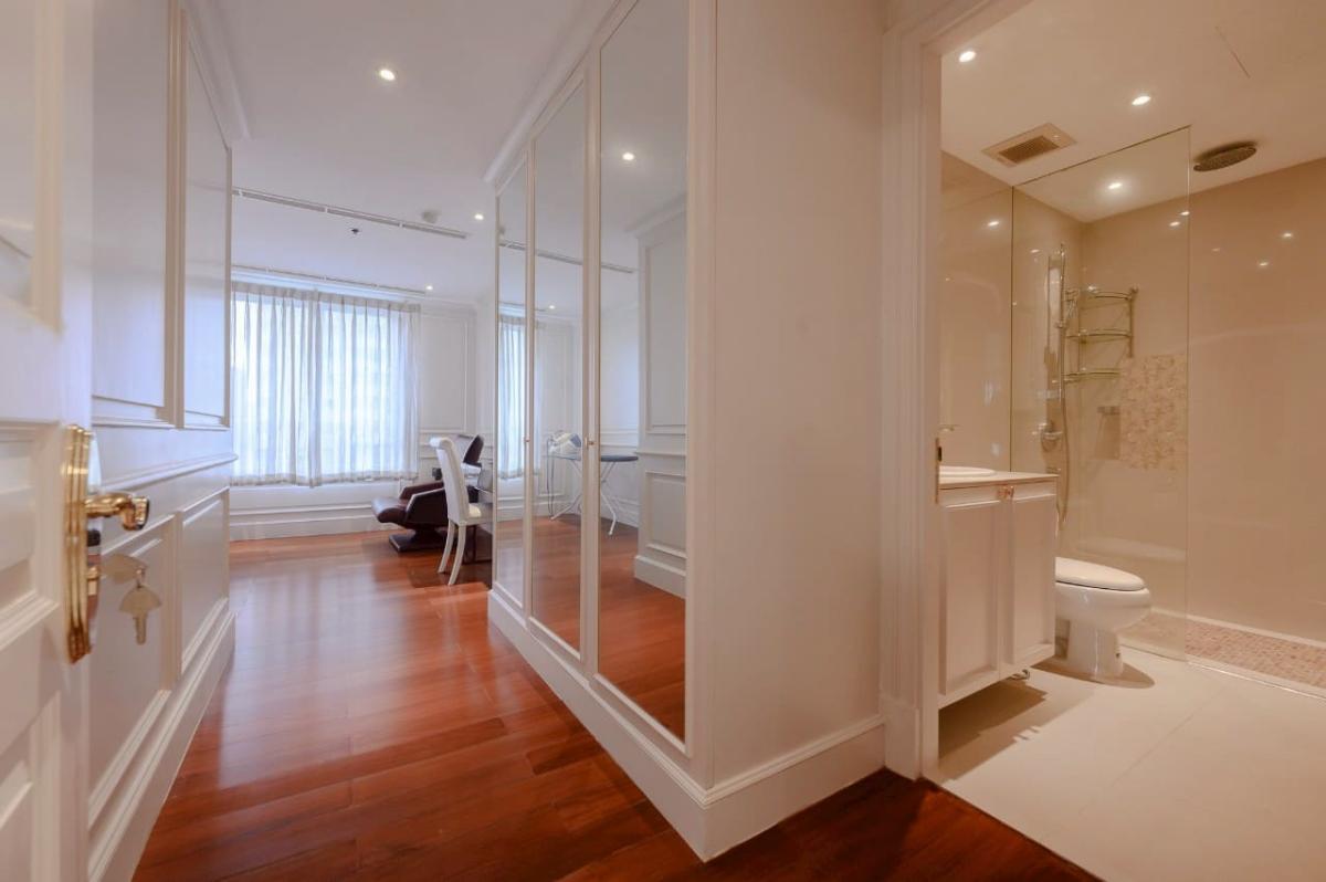 For RentCondoNana, North Nana,Sukhumvit13, Soi Nana : 🔥For urgent rent🔥The Oleander Sukhumvit 11, near BTS Nana / MRT Phetchaburi, fully furnished, ready to move in