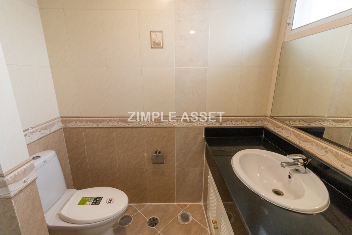 For RentSukhumvit, Asoke, Thonglor : Line ID: @zimple_asset  Residence for Rent in Soi Sawatdi, Sukhumvit. Spacious rooms, fully furnished, prime location.