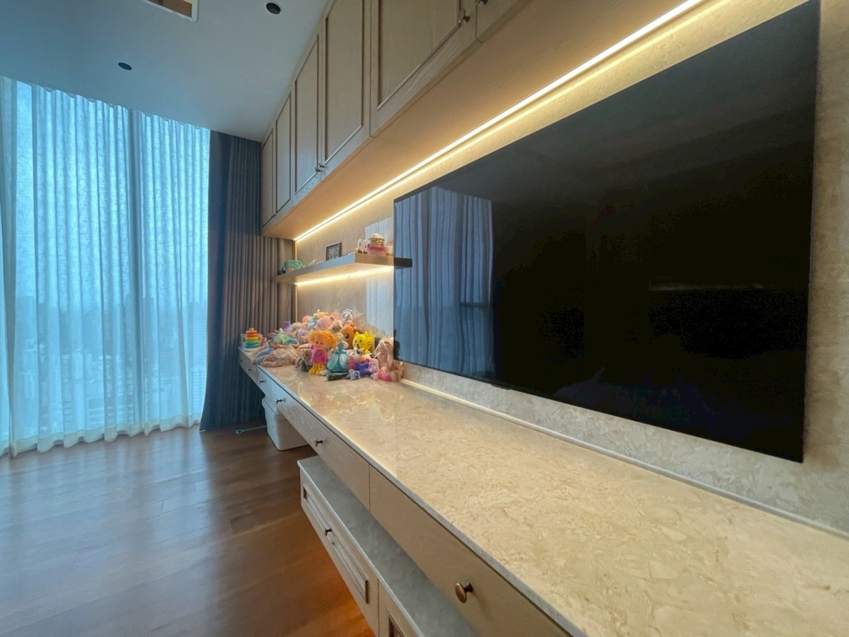 ให้เช่าคอนโดพระราม 9 เพชรบุรีตัดใหม่ RCA : ให้ เช่า The esse at singha complex 3ห้องนอน 4ห้องน้ำ 244sq.m (Penthouses)