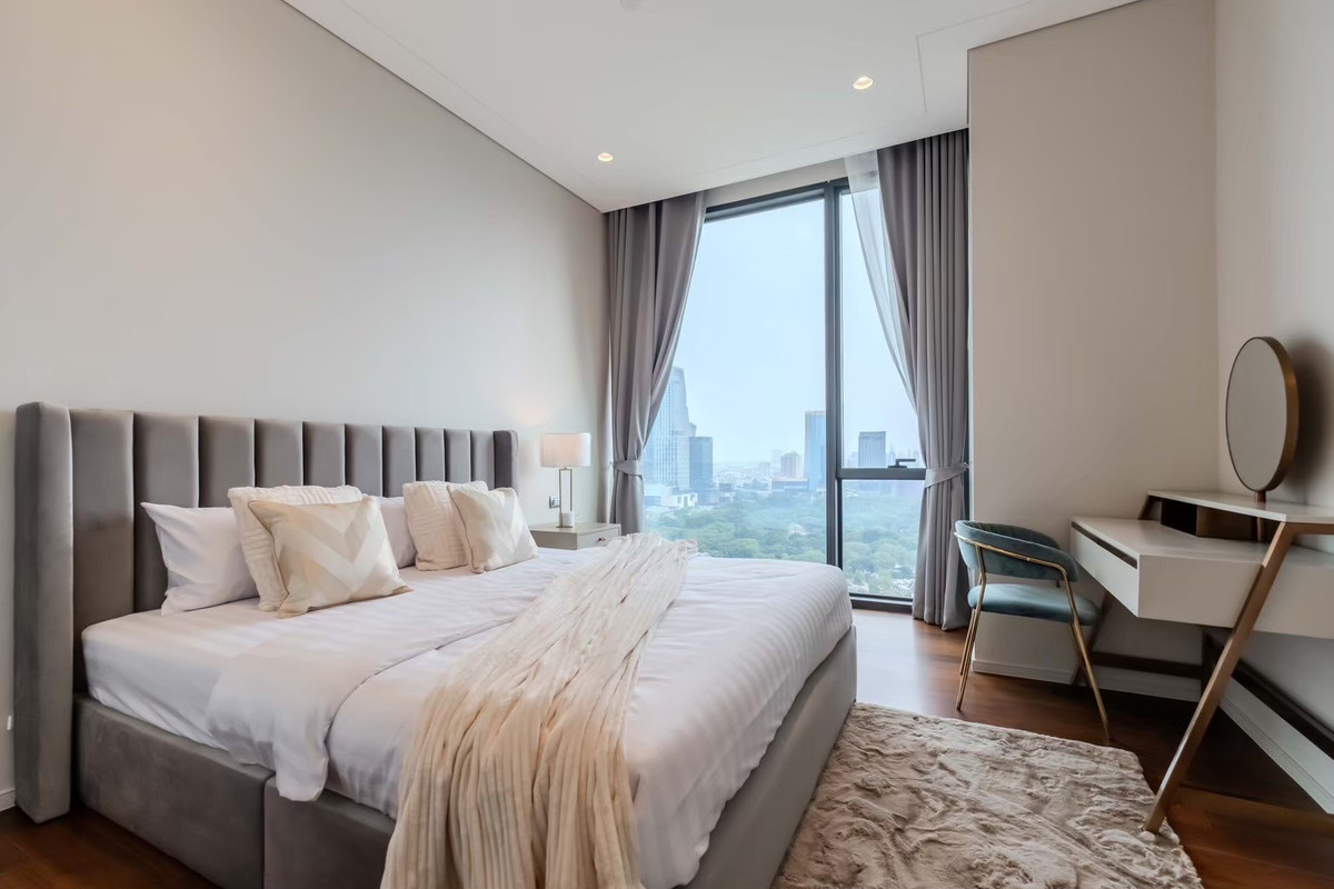 CondoWitthayu, Chidlom, Langsuan, Ploenchit : 🌇A Parkside Sanctuary at Sindhorn Kempinski Residence