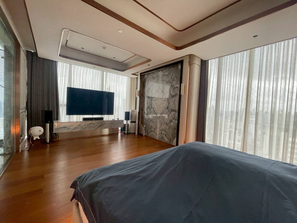 ให้เช่าคอนโดพระราม 9 เพชรบุรีตัดใหม่ RCA : ให้ เช่า The esse at singha complex 3ห้องนอน 4ห้องน้ำ 244sq.m (Penthouses)