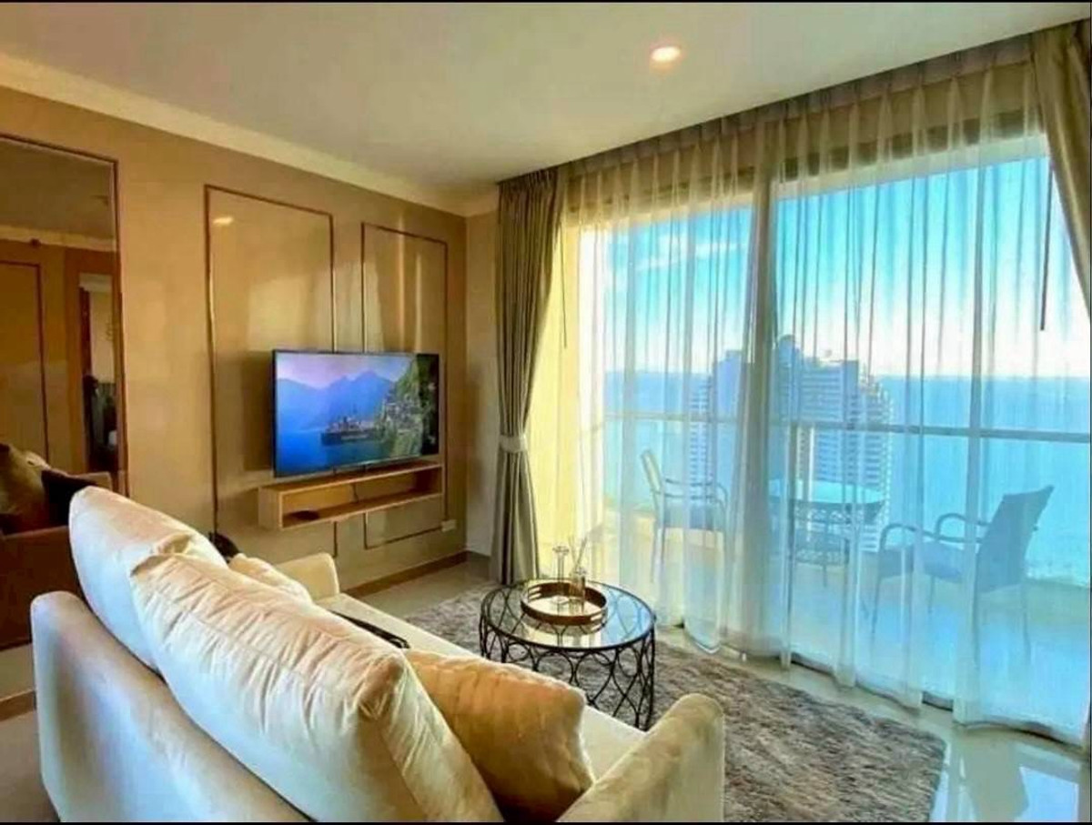 ขายคอนโดพัทยา บางแสน ชลบุรี สัตหีบ : ขายคอนโดวิวทะเล The Riviera Jomtien Pattaya ชั้น 39 วิวทะเลเปิดโล่ง ขนาด 46 ตร.ม. 1 ห้องนอน ราคา 6,500,000 บาท
