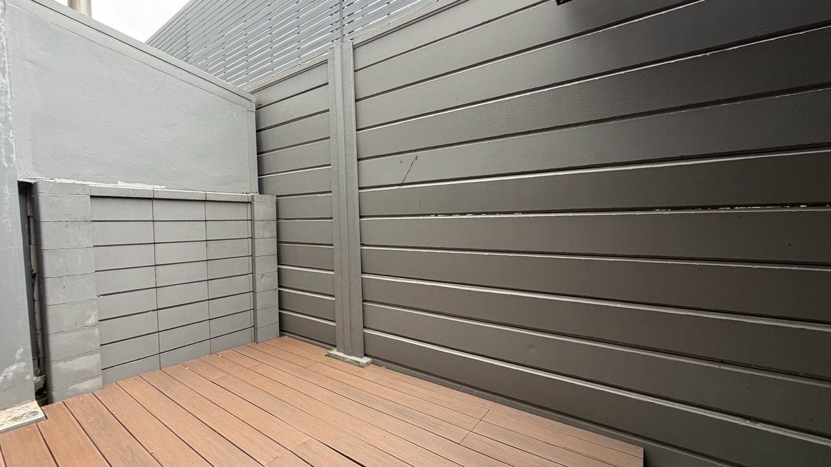 For SaleTownhomePattanakan, Srinakarin : Urgent sale, great price, Navana Define Srinakarin-Rama 9, luxury townhome, 3 floors, large functions, good value, premium location.