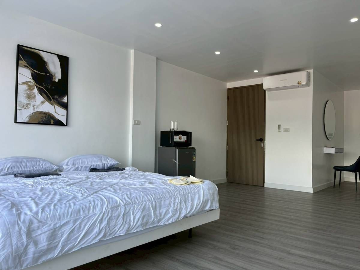 For RentChiang Mai : Line ID: @zimple_asset  Newly Opened Room near Fa Ham Intersection, Chiang Mai, Great location on Chiang Mai–Mae Jo Road with Doi Suthep views from every room. Spacious, new, beautifully designed rooms 🌿✨