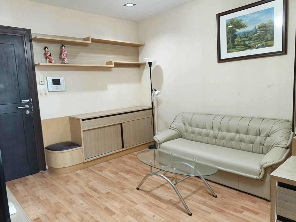 For RentCondoSriracha Laem Chabang Ban Bueng : Condo for rent, Ladda View, 1 bedroom, 34 square meters, sea view, 18th floor.