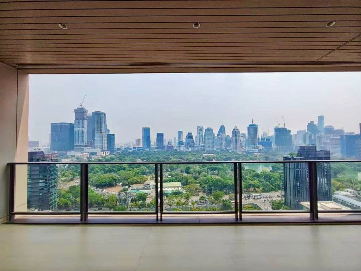 CondoWitthayu, Chidlom, Langsuan, Ploenchit : 🌇A Parkside Sanctuary at Sindhorn Kempinski Residence