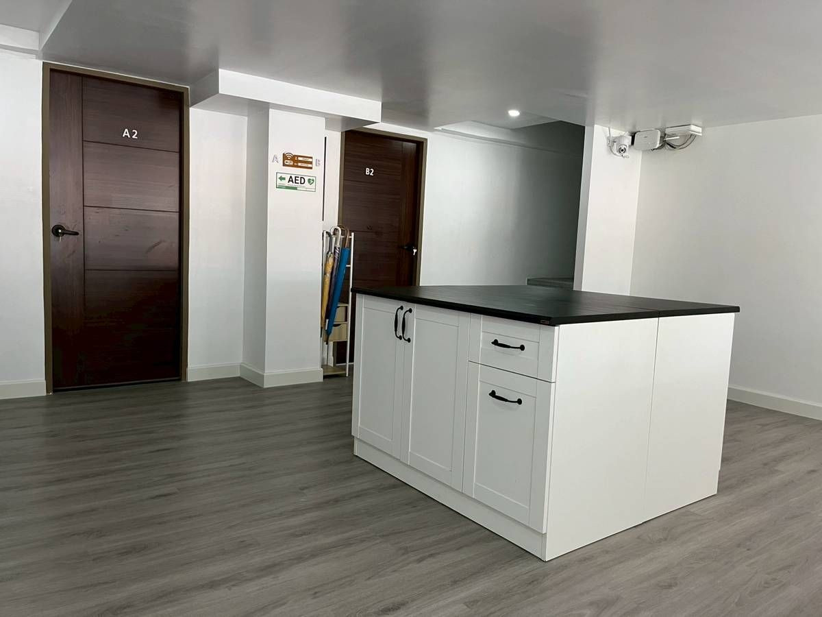 For RentChiang Mai : Line ID: @zimple_asset  Newly Opened Room near Fa Ham Intersection, Chiang Mai, Great location on Chiang Mai–Mae Jo Road with Doi Suthep views from every room. Spacious, new, beautifully designed rooms 🌿✨