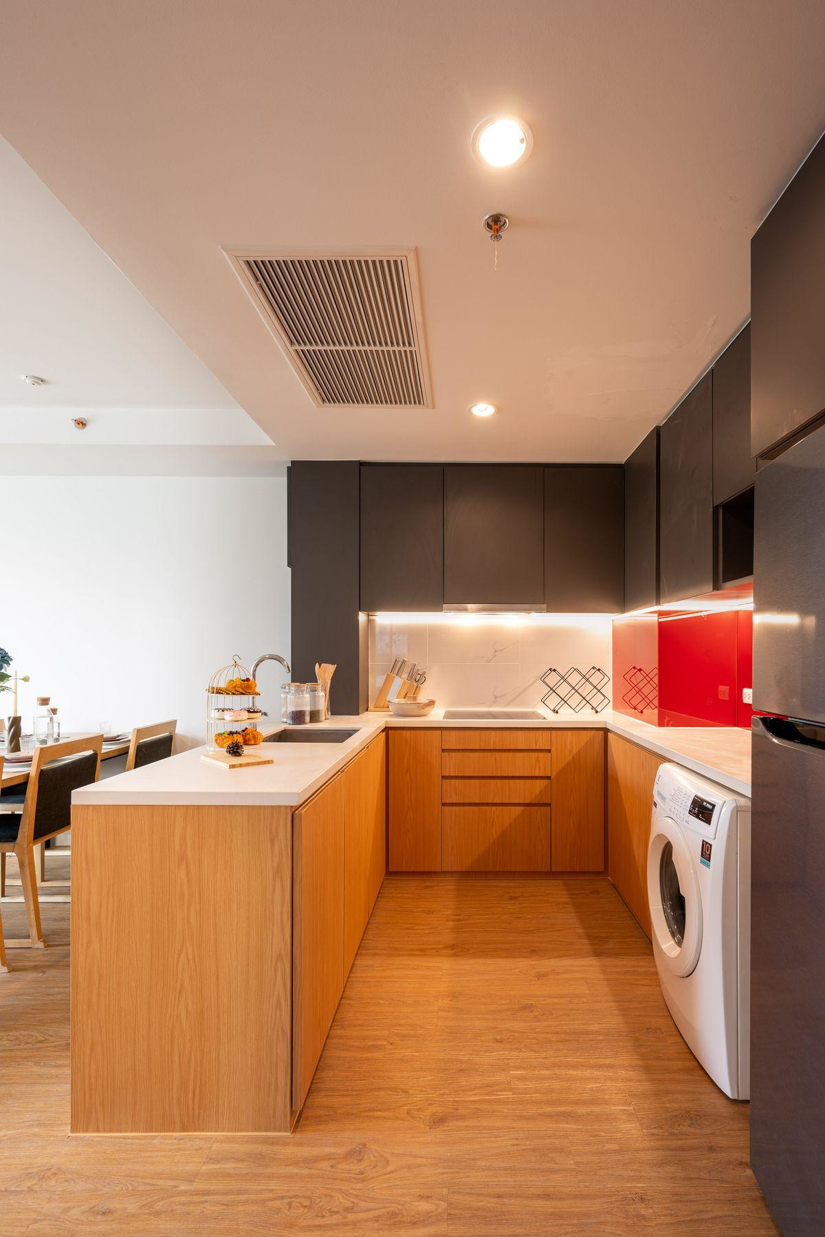 For SaleCondoSilom, Saladaeng, Bangrak : Condo for sale near Chula, 3 bedrooms, 2 bathrooms, 2 parking spaces (Fixed 1, not Fixed 1) 