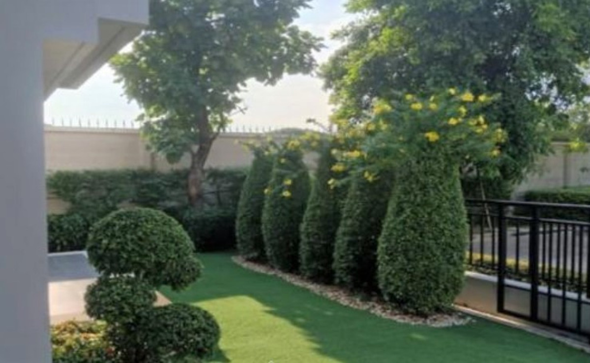 ให้เช่าบ้านนวมินทร์ รามอินทรา : ให้เช่า บ้าน ไลฟ์ บางกอก บูเลอวาร์ด รามอินทรา 65  แปลงมุม 4 ห้องนอน ใกล้ทางด่วนรามอินทรา-อาจณรงค์