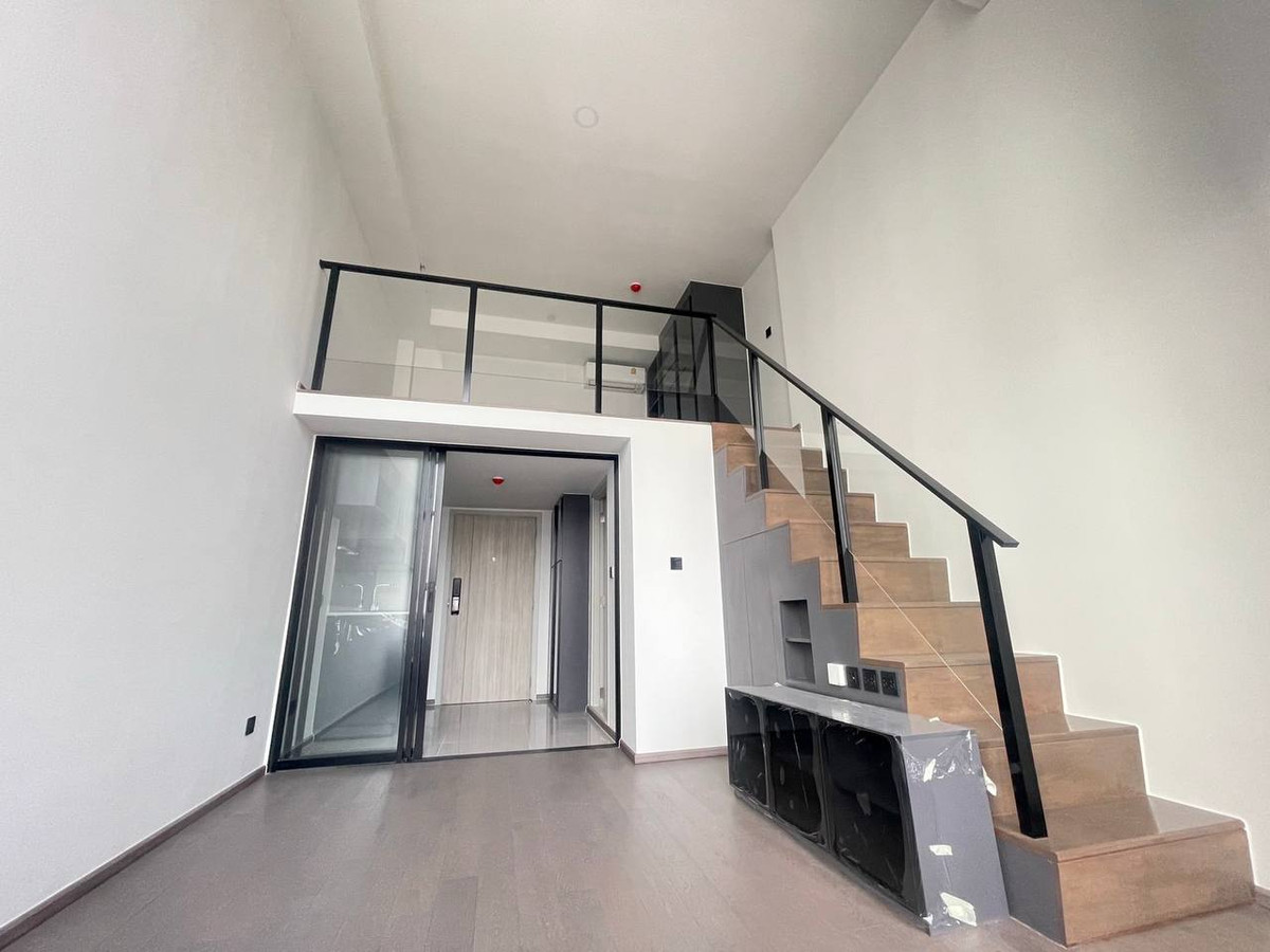 For RentCondoSiam Paragon ,Chulalongkorn,Samyan : Park Origin Chula Samyan【𝐑𝐄𝐍𝐓】🔥Luxury modern style, sharp lines and dark tones create a very elegant and expensive mood🔥 Contact Line ID: @hacondo