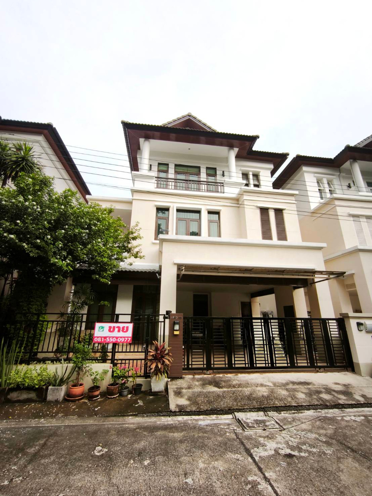 For SaleHouseOnnut, Udomsuk : 🔥 For sale Areeya Casa On Nut 23/2, 3-stories house, Double Volume, facing south, 51.3 sq m.