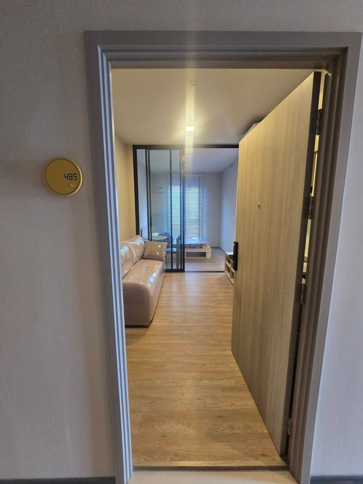 ให้เช่าคอนโดนนทบุรี บางใหญ่ บางบัวทอง : ให้เช่า คอนโด พลัมคอนโด นิวเวสต์ 27 ตรม ติดเซ็นทรัลเวสเกต และ MRT ตลาดบางใหญ่