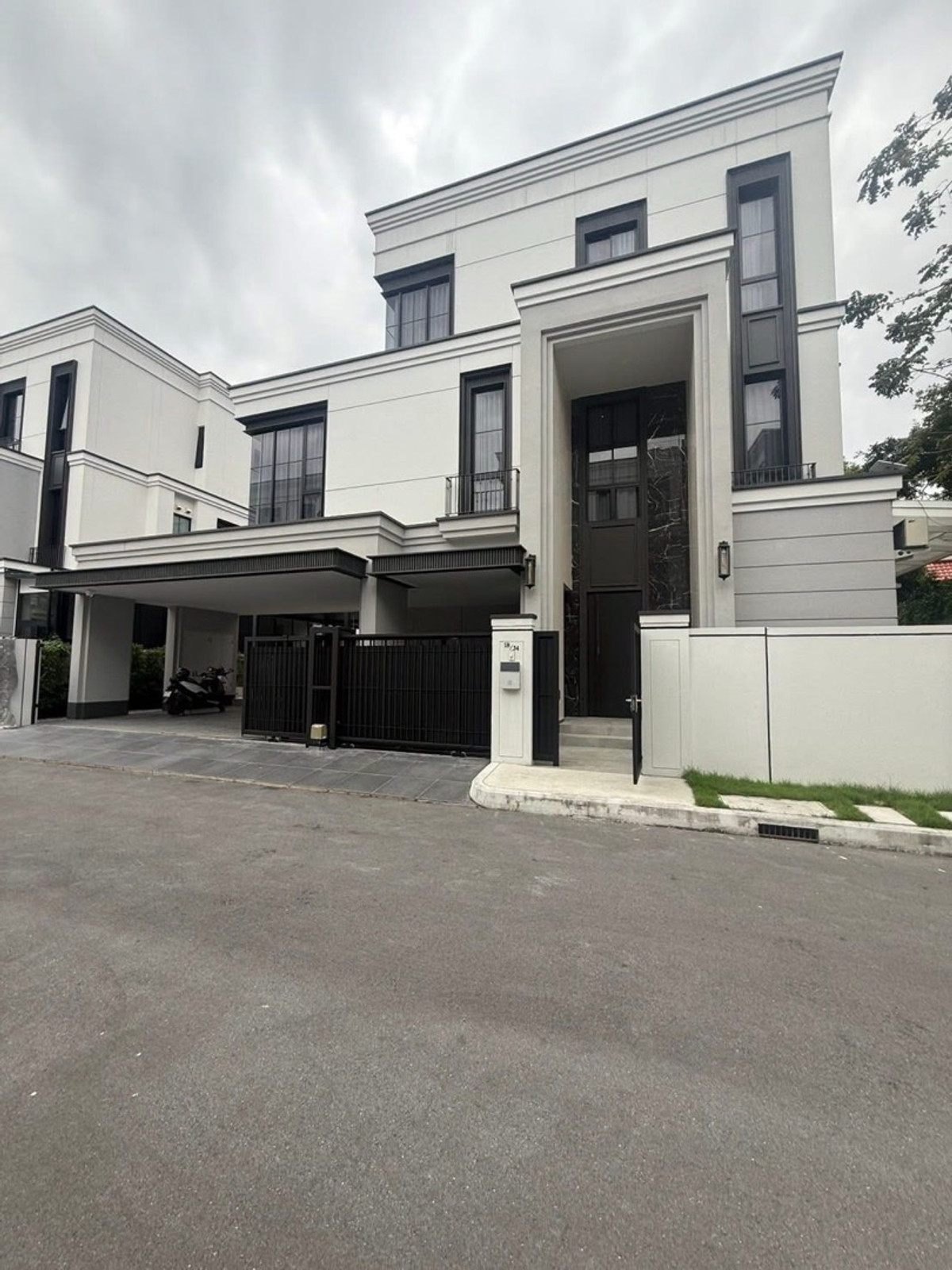 ให้เช่าบ้านพัฒนาการ ศรีนครินทร์ : for rent Malton Gate Village new bangkok kreetga 