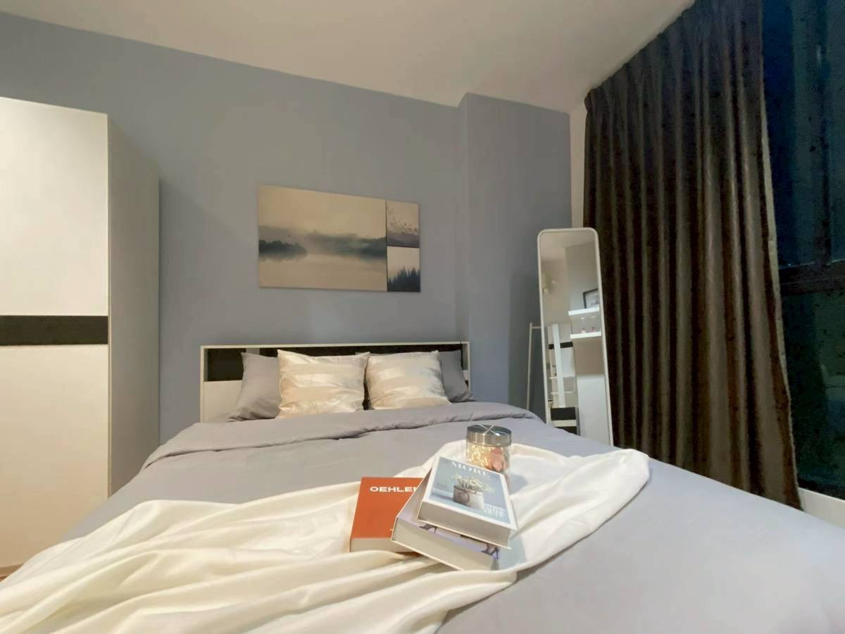 For SaleCondoRatchadapisek, Huaikwang, Suttisan : Urgent sale!! Condo CHATEAU IN TOWN Ratchada 10, fully furnished, ready to move in, size 49 sq m.