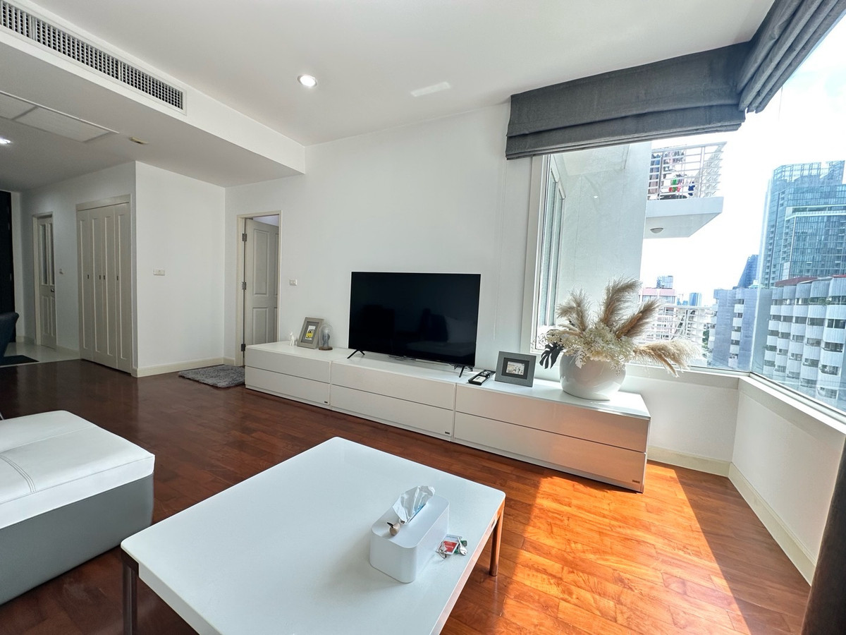 For RentCondoSukhumvit, Asoke, Thonglor : 1 Bed for rent close to BTS Phromphong.