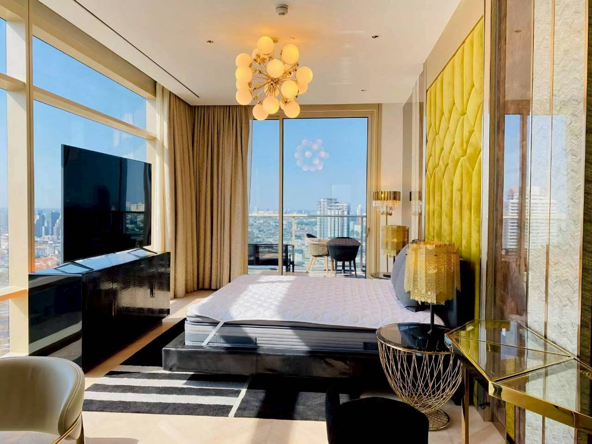 For RentCondoSathorn, Narathiwat : SuperLuxury Four Season Private Residence 3bed4bath 1Maid 212 Sqm Fullyfurnish , Welcome Foreign , Welcome VVIP 360,000 permonth