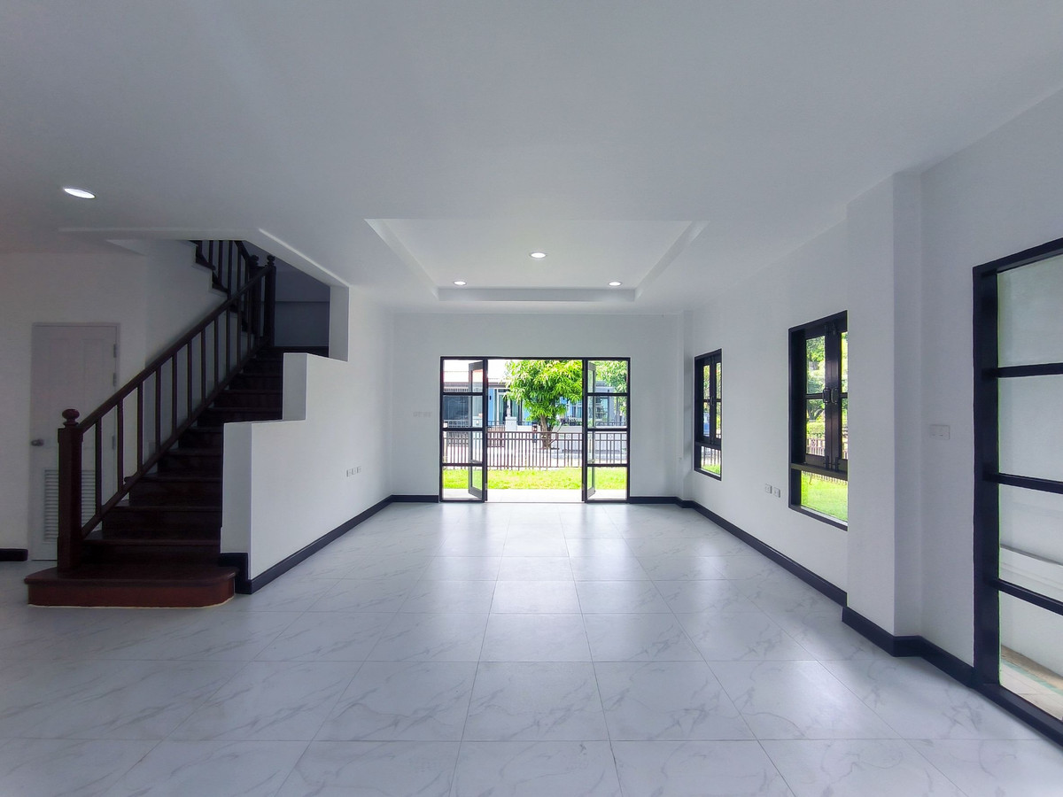 For SaleHouseNawamin, Ramindra : For Sale: 2-storey Detached House, Setthasiri Ramintra, Corner house, 76.3 Sq.Wah.