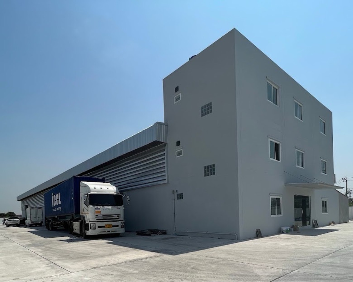 ให้เช่าโกดังลาดกระบัง สุวรรณภูมิ : ‼️仓库 + 办公室出租‼️
曼谷拉差加邦（Lat Krabang）
WAREHOUSE FOR RENT