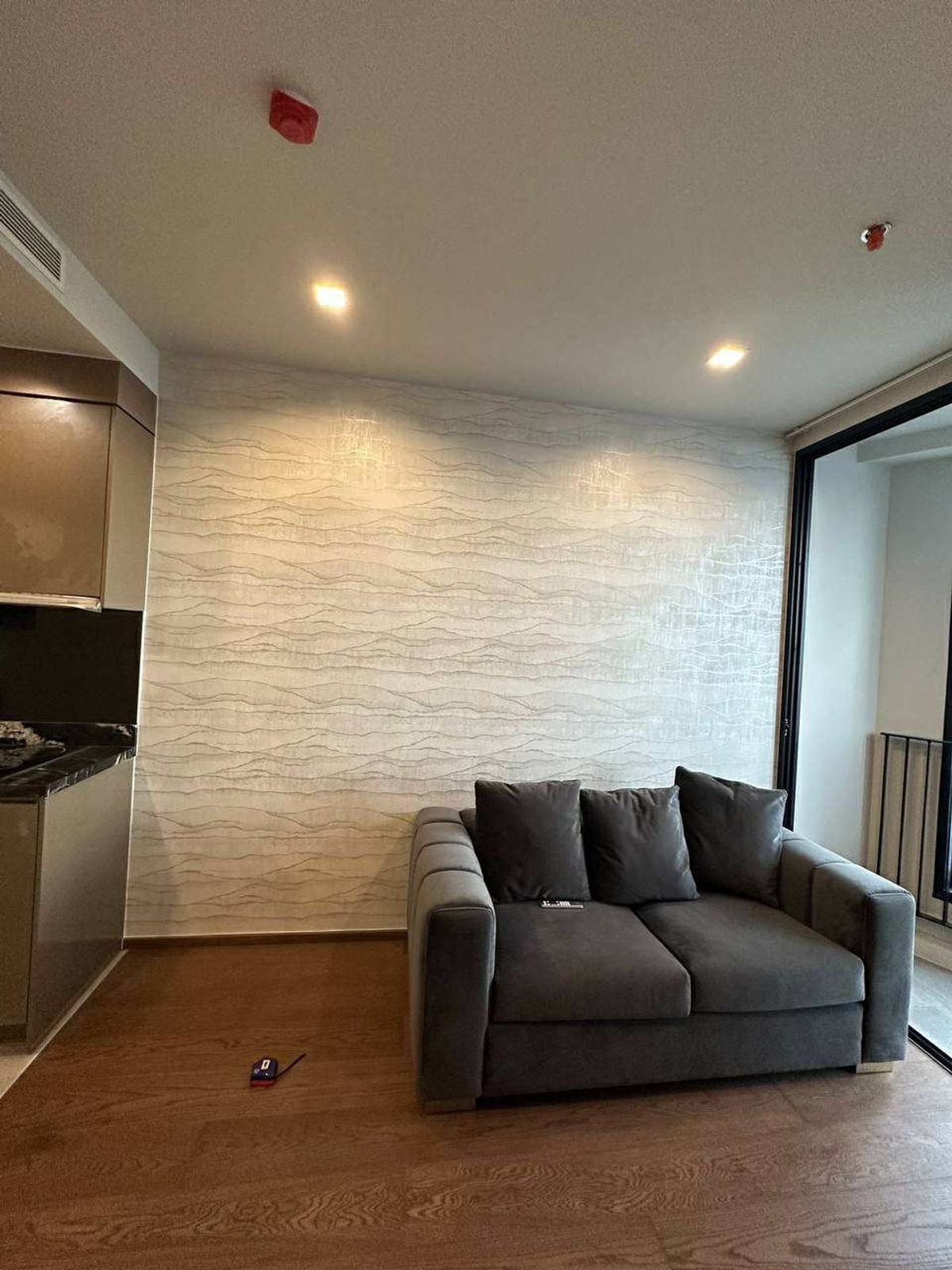 For SaleCondoAri,Anusaowaree : Ideo Q Victory【𝐒𝐄𝐋𝐋 & 𝐑𝐄𝐍𝐓】🔥A sharp modern tone with a touch of simple, cool luxury. Every detail is perfectly arranged in Victory Style.🔥 Contact Line ID: @hacondo