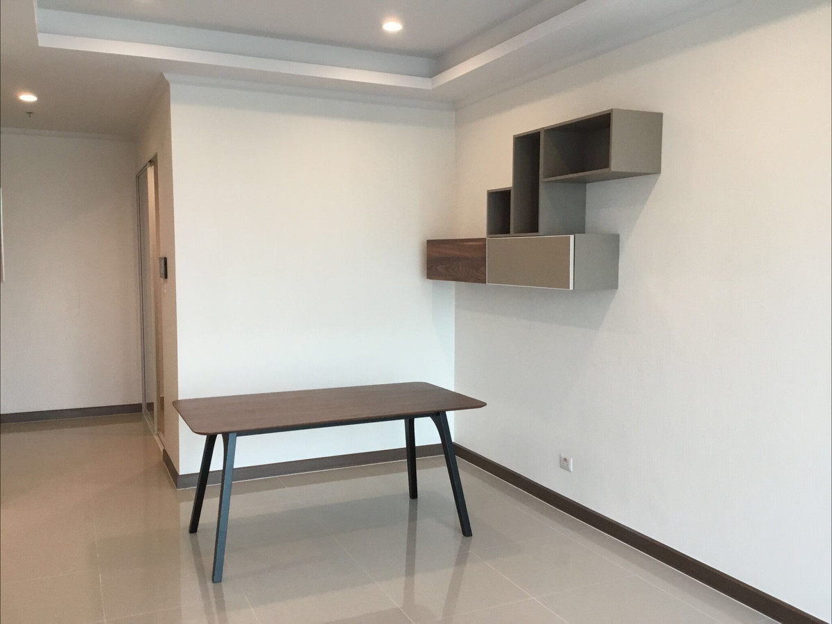 ให้เช่าคอนโดราชเทวี พญาไท : Supalai Elite Payathai【𝐑𝐄𝐍𝐓】🔥ดีไซน์โมเดิร์นคูล มีเส้นบางและเฟอร์โทนเข้ม ทำให้ห้องน่าค้นหาสุดๆ🔥 ติดต่อไลน์ไอดี: @hacondo