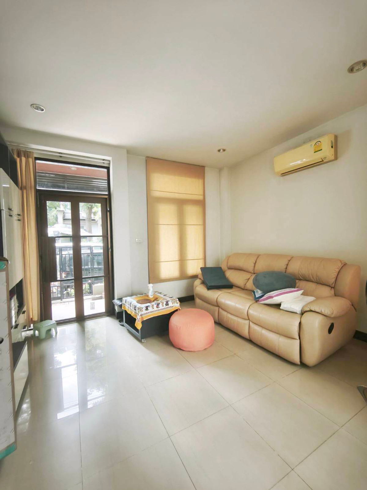 ขายบ้านอ่อนนุช อุดมสุข : 17/2/2026, บ้านเดี่ยว อารียา คาซ่า อ่อนนุช ใกล้ BTSอ่อนนุช บ้านเดี่ยว 3 ชั้น  หันหน้าทิศใต้