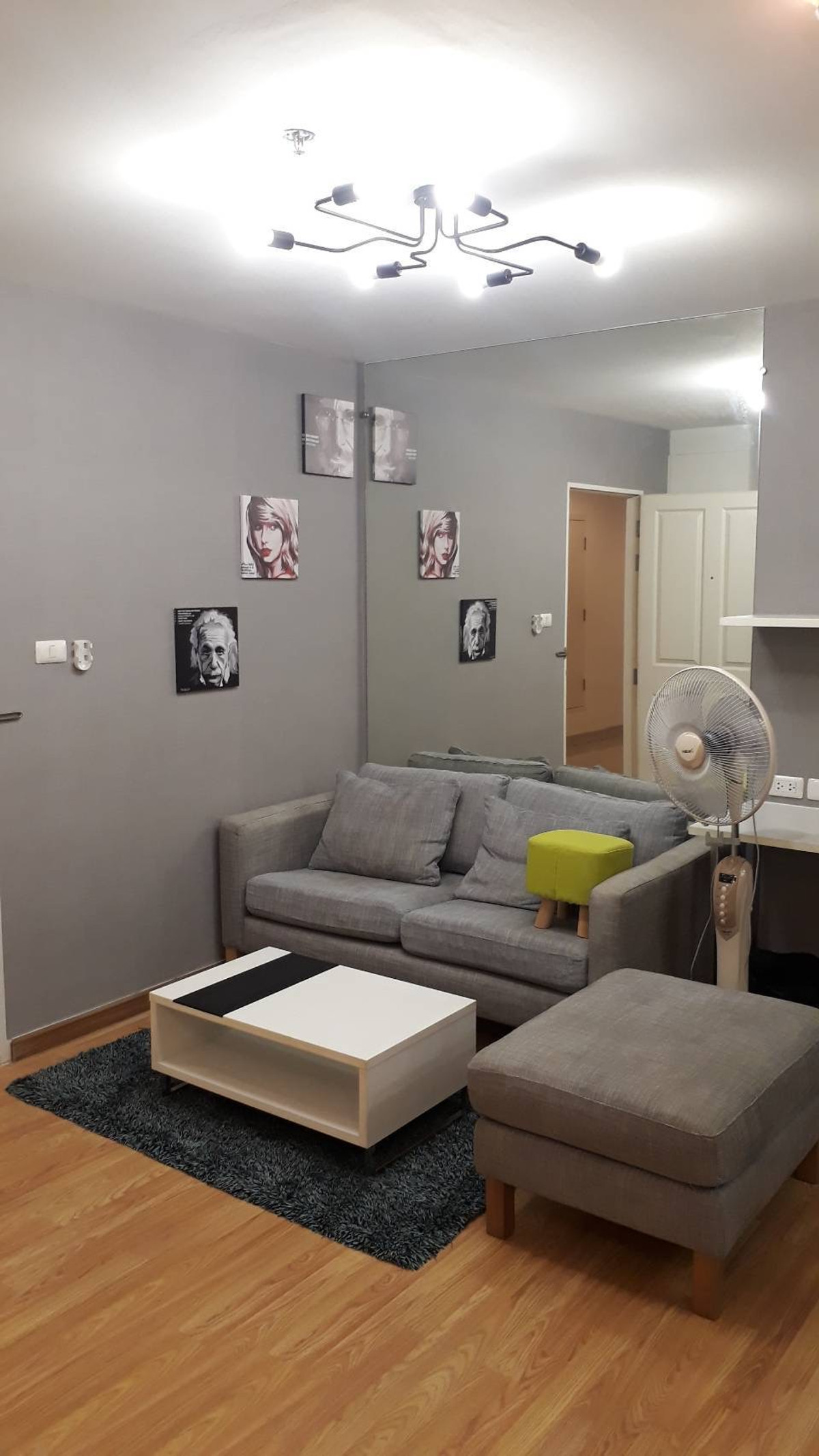 For RentCondoRama3 (Riverside),Satupadit : For rent: The Trust Residence Ratchada - Rama 3, beautiful, cheap, ready to move in, near Central Plaza Rama 3. If interested, contact Line @841qqlnr