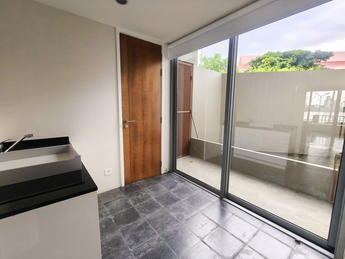 ขายคอนโดพระราม 3 สาธุประดิษฐ์ : ✨ The Pano Rama 3: ที่สุดแห่งการลงทุนและที่อยู่อาศัยระดับอัลตร้าลักชัวรีริมเจ้าพระยา พร้อมที่จอดรถส่วนตัว 5 คัน! ✨