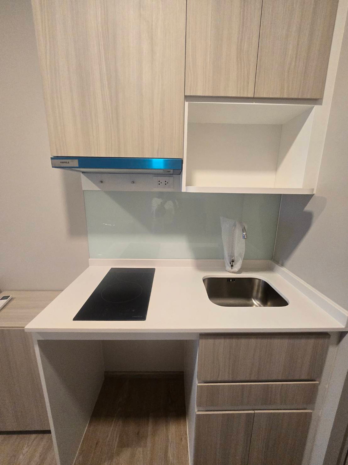 ให้เช่าคอนโดนนทบุรี บางใหญ่ บางบัวทอง : ให้เช่า คอนโด พลัมคอนโด นิวเวสต์ 27 ตรม ติดเซ็นทรัลเวสเกต และ MRT ตลาดบางใหญ่