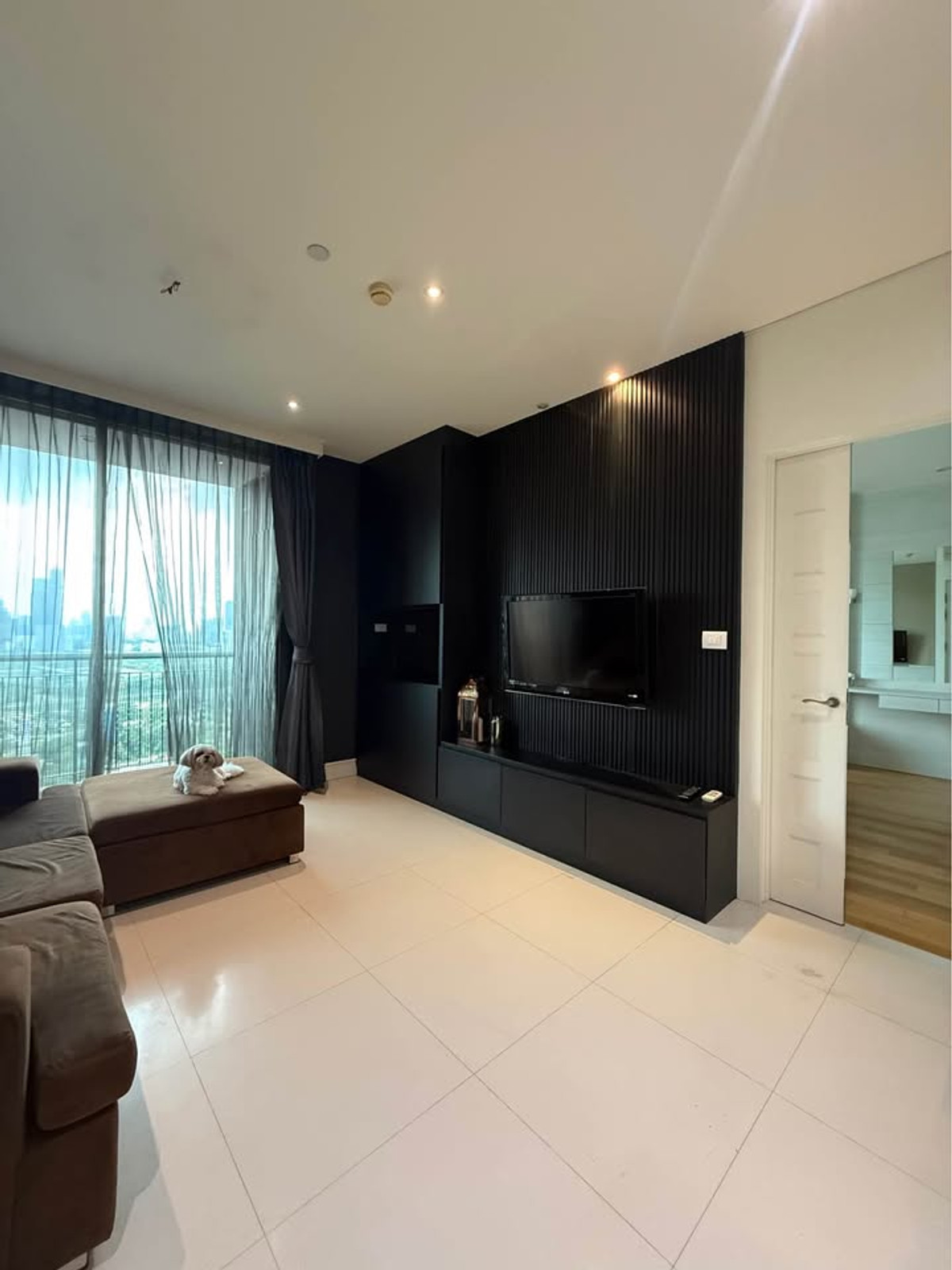 ขายคอนโดสุขุมวิท อโศก ทองหล่อ : (19772) Aguston Sukhumvit 22