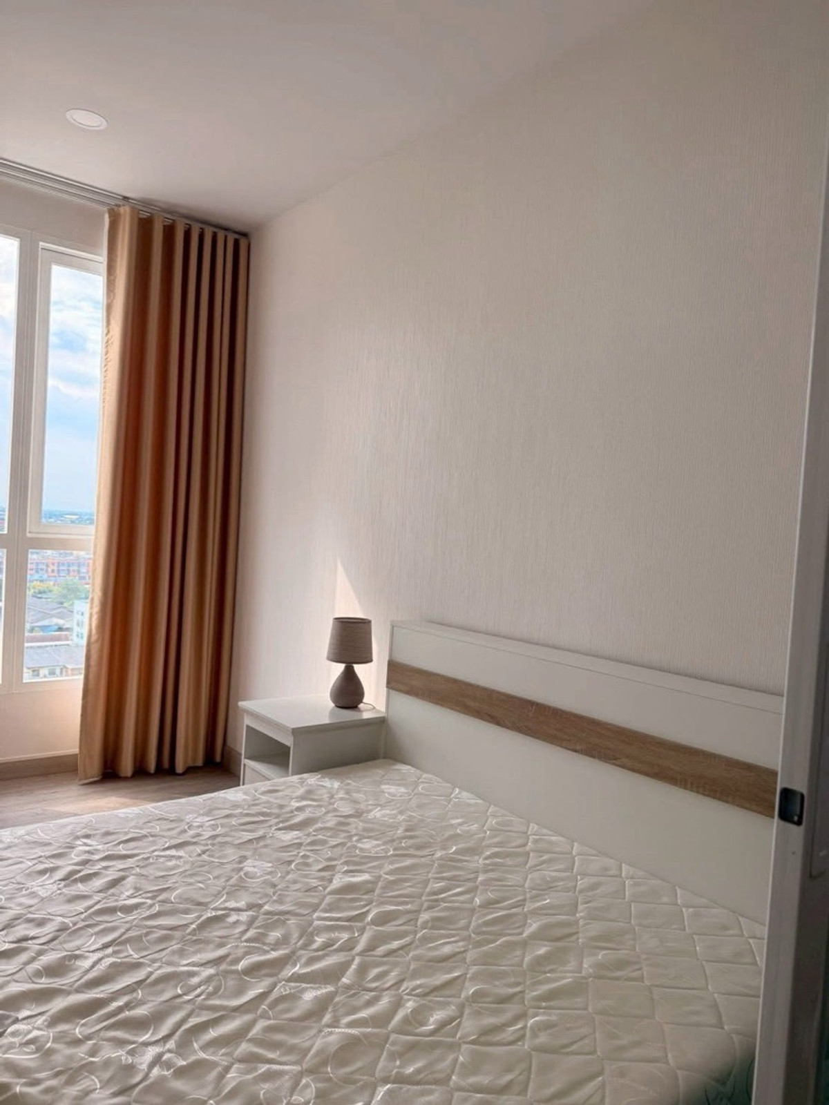 For RentCondoBang kae, Phetkasem : ศุภาลัย ลอฟท์ สถานีภาษีเจริญ
