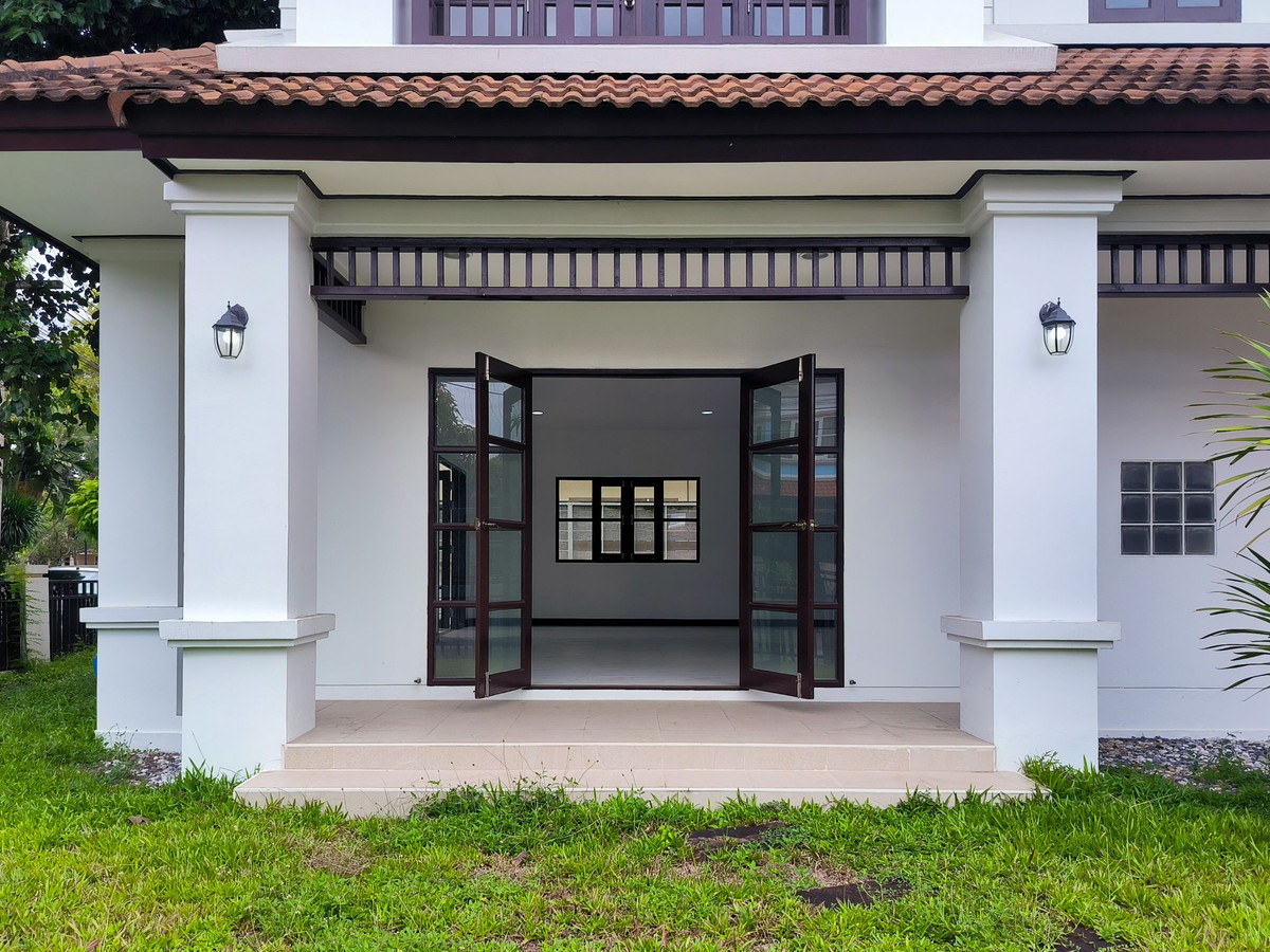 For SaleHouseNawamin, Ramindra : For Sale: 2-storey Detached House, Setthasiri Ramintra, Corner house, 76.3 Sq.Wah.