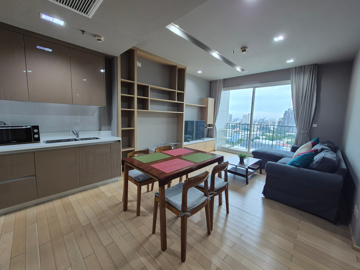 ให้เช่าคอนโดสุขุมวิท อโศก ทองหล่อ : ✅️( รูปห้องจริง!! )​ 2 BEDROOM 70​ ตรม. SIRI AT SUKHUMVIT ติดรถไฟฟ้า BTS ทองหล่อ