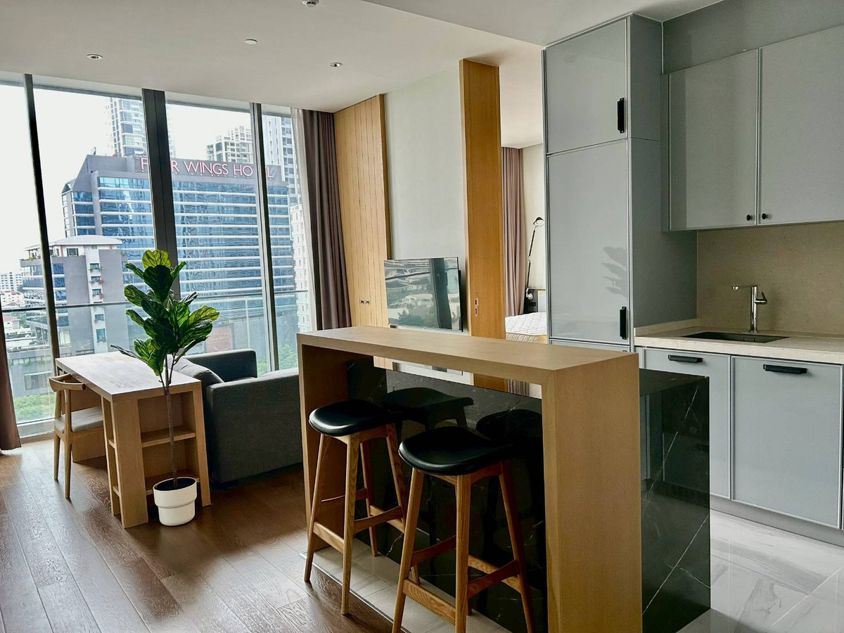 For RentCondoSukhumvit, Asoke, Thonglor : Kraam Sukhumvit 26 – Luxury 1-Bedroom Condo for Rent (600m to BTS Phrom Phong)