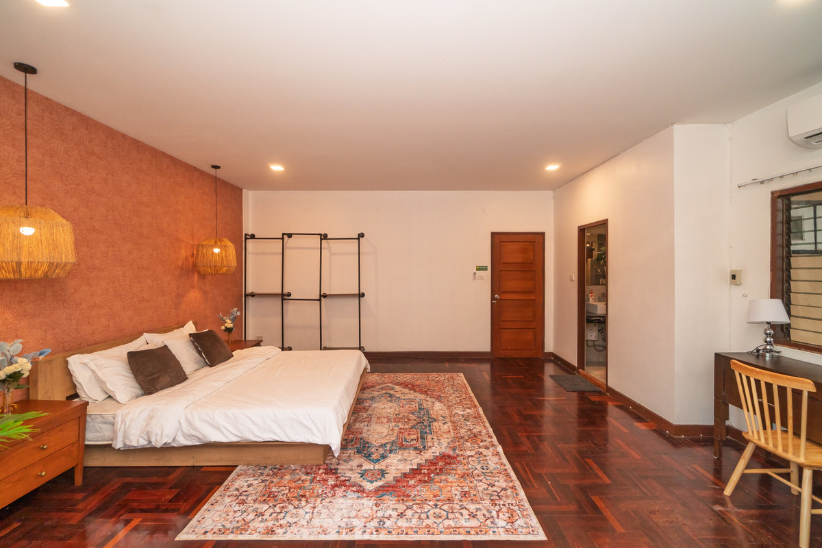 For RentTownhomeSukhumvit, Asoke, Thonglor : Townhome for rent Designed by architect With private rooftop, furniture ready to move in, Soi Thonglor Soi 25