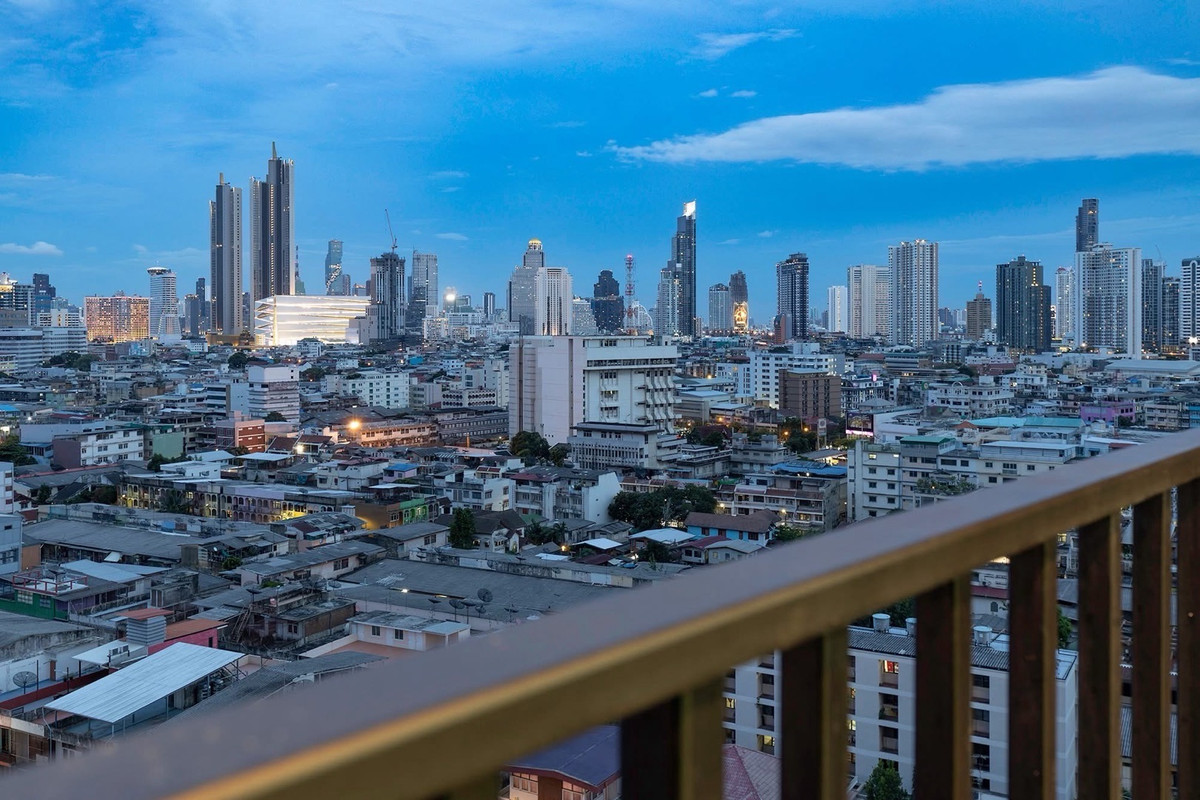 ให้เช่าคอนโดวงเวียนใหญ่ เจริญนคร : 📍โครงการ : Supalai Loft ประชาธิปก – วงเวียนใหญ่🚝 ใกล้ : BTS วงเวียนใหญ่ 1 กม.💵 ราคาเช่า : 25,000 บาท / เดือน 