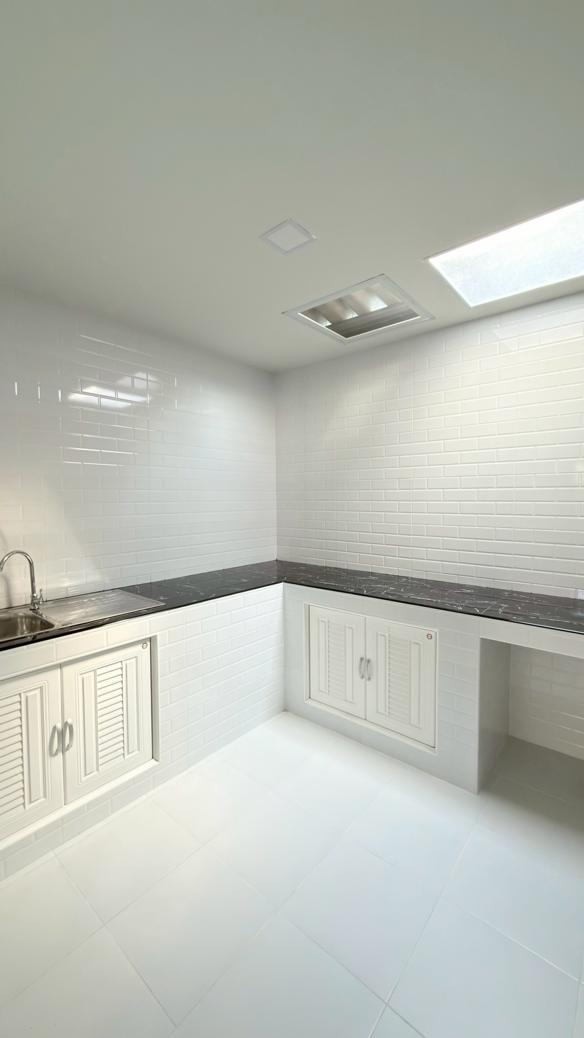 For SaleTownhomePathum Thani,Rangsit, Thammasat : For Sale Townhouse/Townhome , Cattleya Ville , Lat Sawai , Lam Luk Ka , Pathum Thani , CX-145308