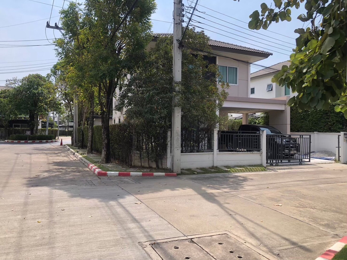 HouseChaengwatana, Muangthong : For sale-rent, corner detached house, 4 bedrooms, 4 bathrooms, ready to move in, Centro Village, Chaiyaphruek - Chaengwattana (1)