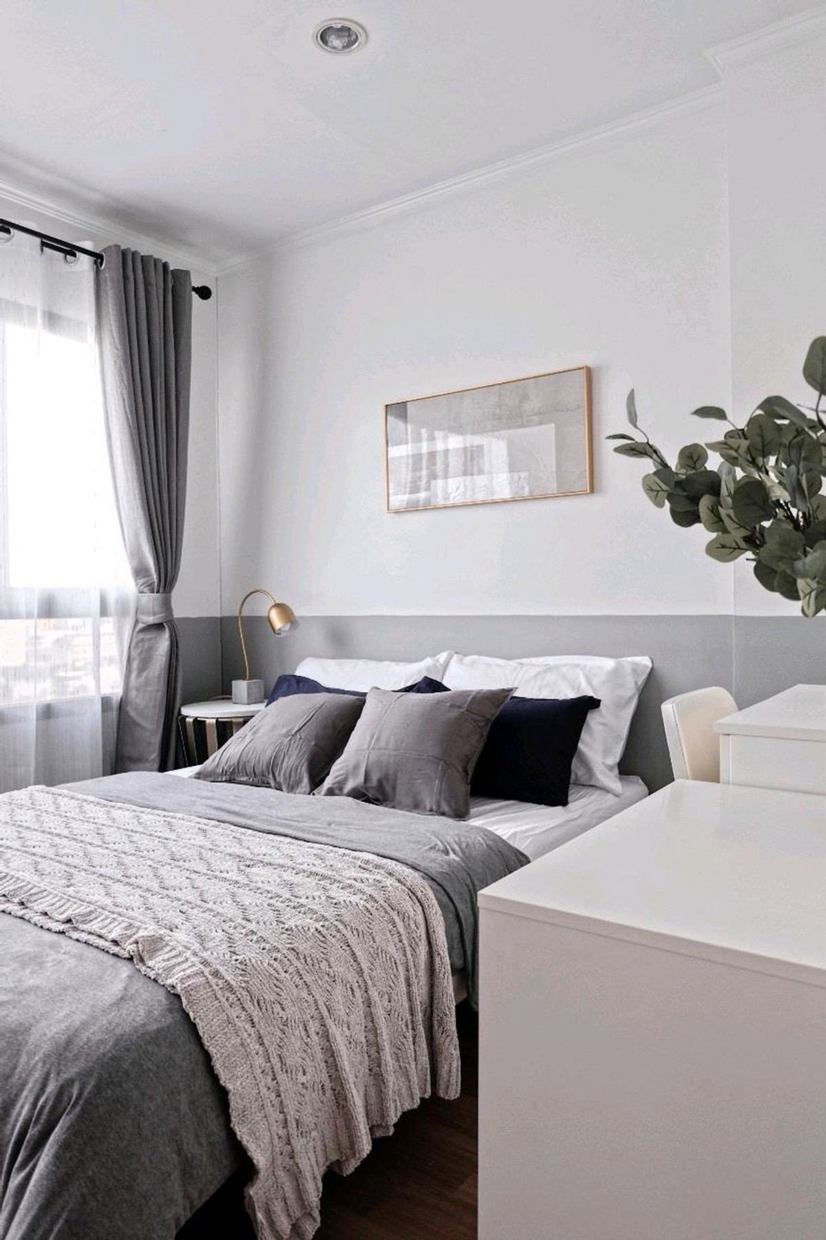 ให้เช่าคอนโดสะพานควาย จตุจักร : ★ ลุมพินี เพลส พหล-สะพานควาย ★ 35 ตรม.,ชั้น 12A (1 ห้องนอน 1 ห้องน้ำ), ★ใกล้ BTS สะพานควาย ★ใกล้ รพ.เปาโล และ บิ๊กซี ★ สิ่งอำนวยความสะดวกมากมาย★ เครื่องใช้ไฟฟ้าครบครัน★ 