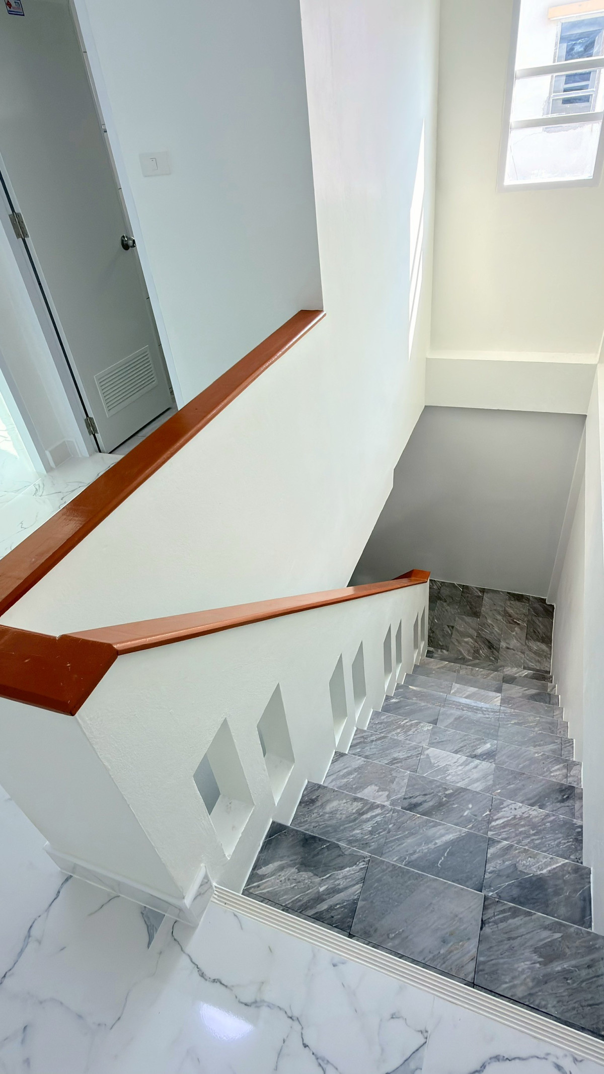 For SaleTownhomePathum Thani,Rangsit, Thammasat : For Sale Townhouse/Townhome , Cattleya Ville , Lat Sawai , Lam Luk Ka , Pathum Thani , CX-145308