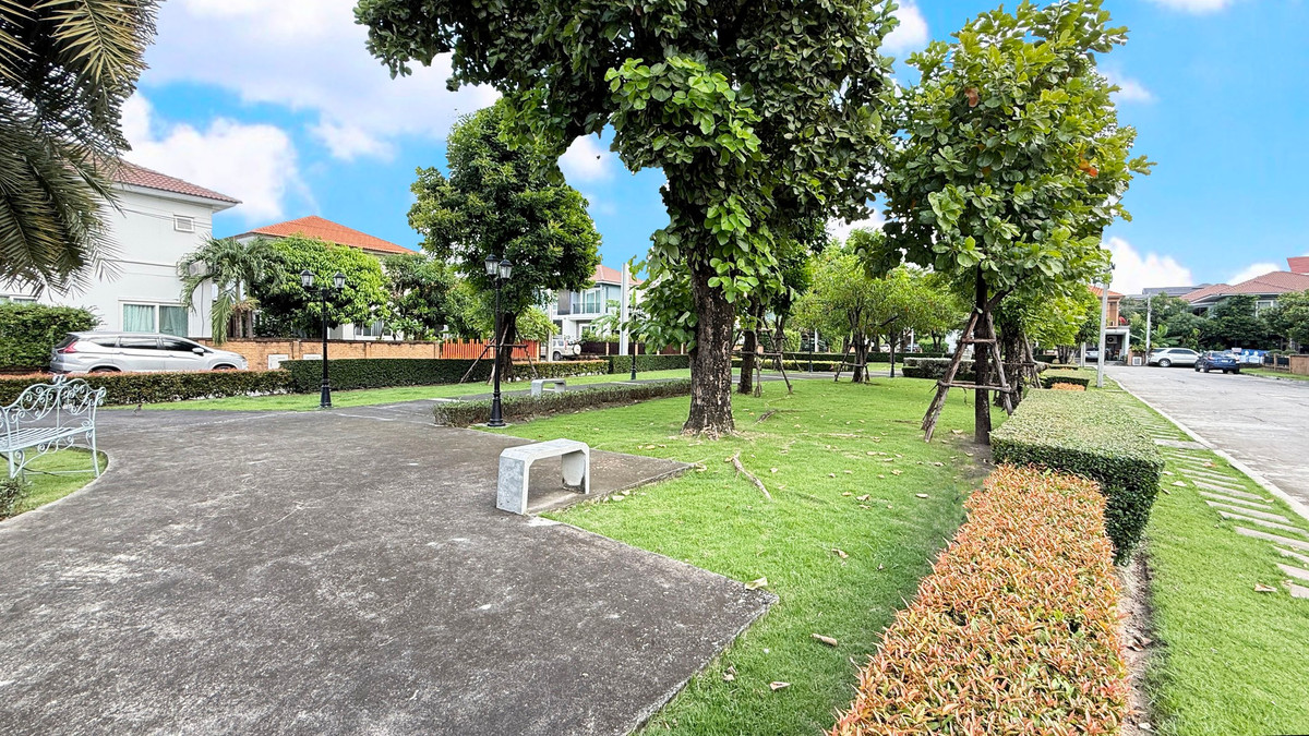 ขายบ้านพัฒนาการ ศรีนครินทร์ : รีโนเวทใหม่ พร้อมอยู่ ✨ บ้านเดี่ยว โกลเด้น วิลเลจ อ่อนนุช - พัฒนาการ / 4 ห้องนอน (ขาย), Golden Village Onnut - Pattanakarn / Detached House 4 Bedrooms (FOR SALE) POON064