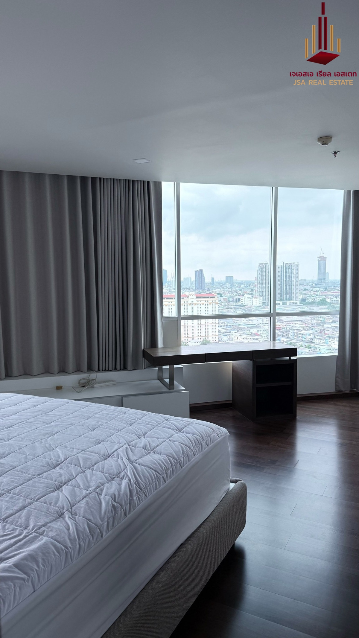 ให้เช่าคอนโดสาทร นราธิวาส : ✨ For  Rent: Sathorn Heritage Condo ✨  💰 Only 60,000 THB/month