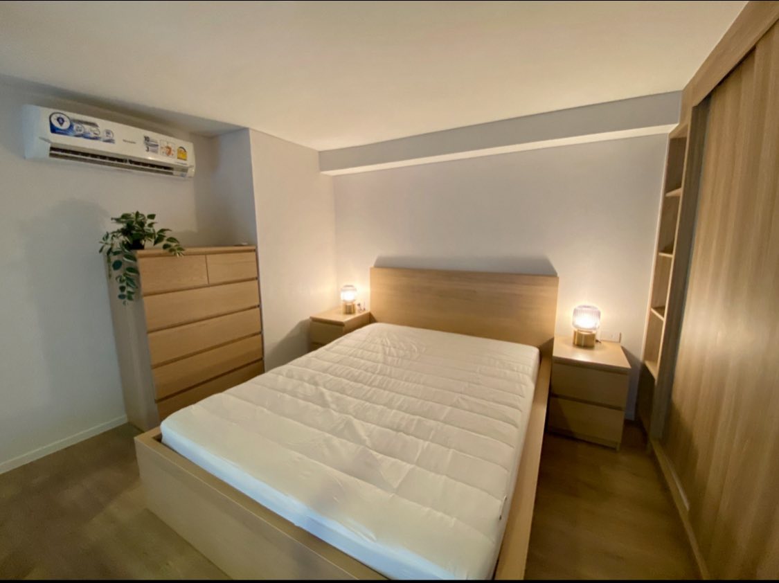 For RentCondoOnnut, Udomsuk : 🔥Urgent for rent🔥 Siamese Sukhumvit 87, high ceilings, fully furnished, ready to move in, near BTS On Nut.