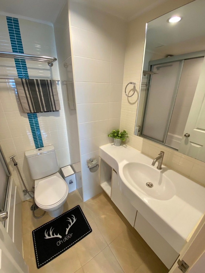 For RentCondoRama9, Petchburi, RCA : 🔥Urgent for rent🔥 Lumpini Place Rama 9-Ratchada, beautifully decorated room, wide balcony, fully furnished, ready to move in immediately.