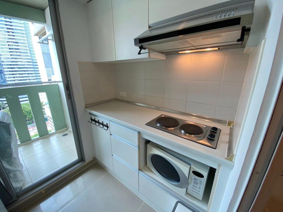 For RentCondoRama9, Petchburi, RCA : 🔥Urgent for rent🔥 Lumpini Place Rama 9-Ratchada, beautifully decorated room, wide balcony, fully furnished, ready to move in immediately.