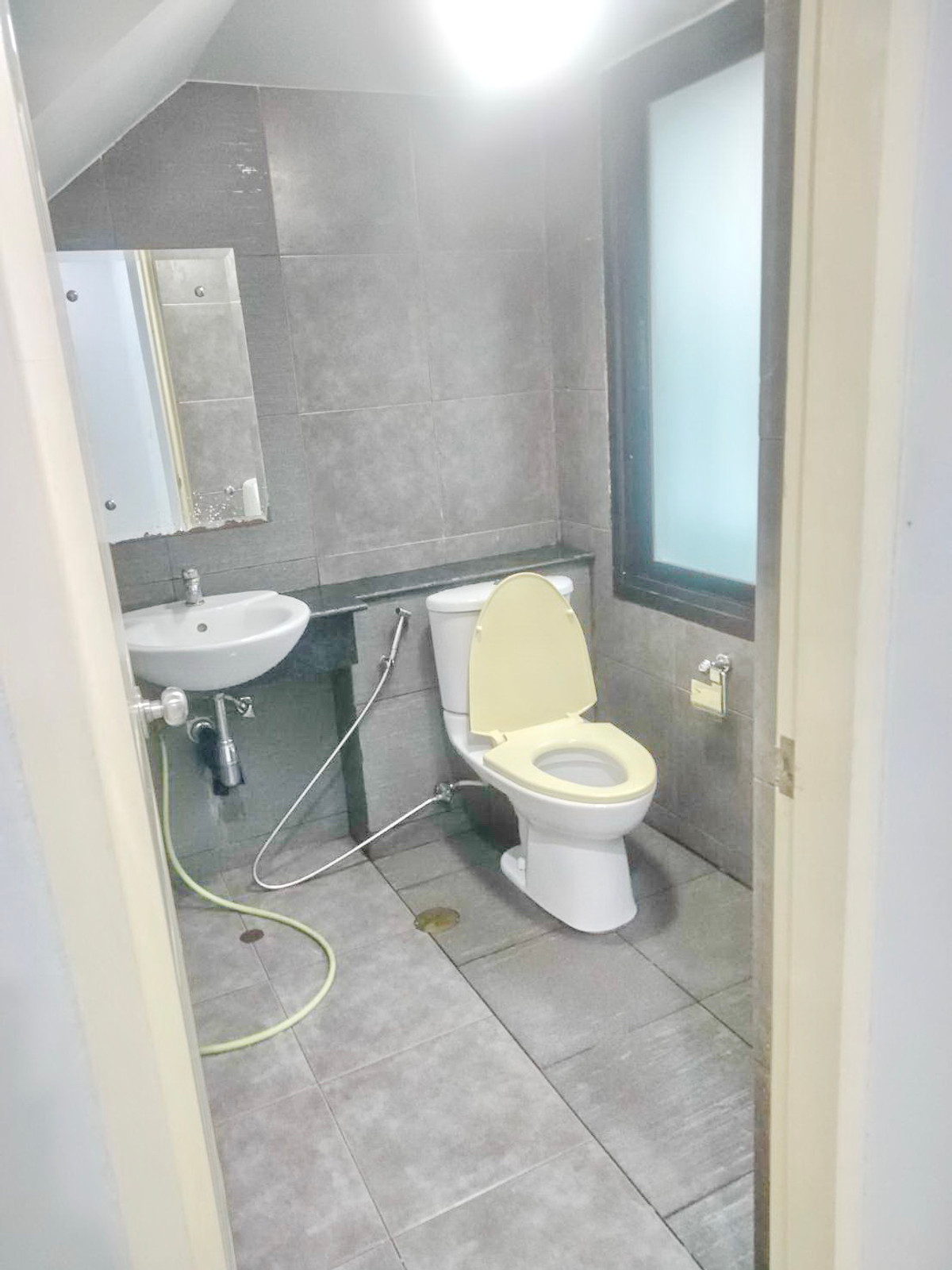 ให้เช่าทาวน์โฮมรัชดา ห้วยขวาง : จดทะเบียนบริษัทได้**HK0021♛ให้เช่า ทาวน์โฮม 3 ห้องนอน⚝ทาวน์โฮมรัชดา-สุทธิสาร♜MRTสุทธิสาร∞099-5919653,065-9423251▚Line@sureresidence