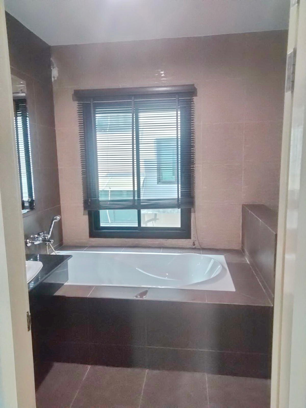 ให้เช่าทาวน์โฮมรัชดา ห้วยขวาง : จดทะเบียนบริษัทได้**HK0021♛ให้เช่า ทาวน์โฮม 3 ห้องนอน⚝ทาวน์โฮมรัชดา-สุทธิสาร♜MRTสุทธิสาร∞099-5919653,065-9423251▚Line@sureresidence